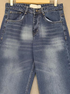 Classic Straight Fit Jeans - Washed Blue
