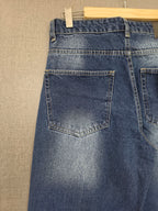 Classic Straight Fit Jeans - Washed Blue
