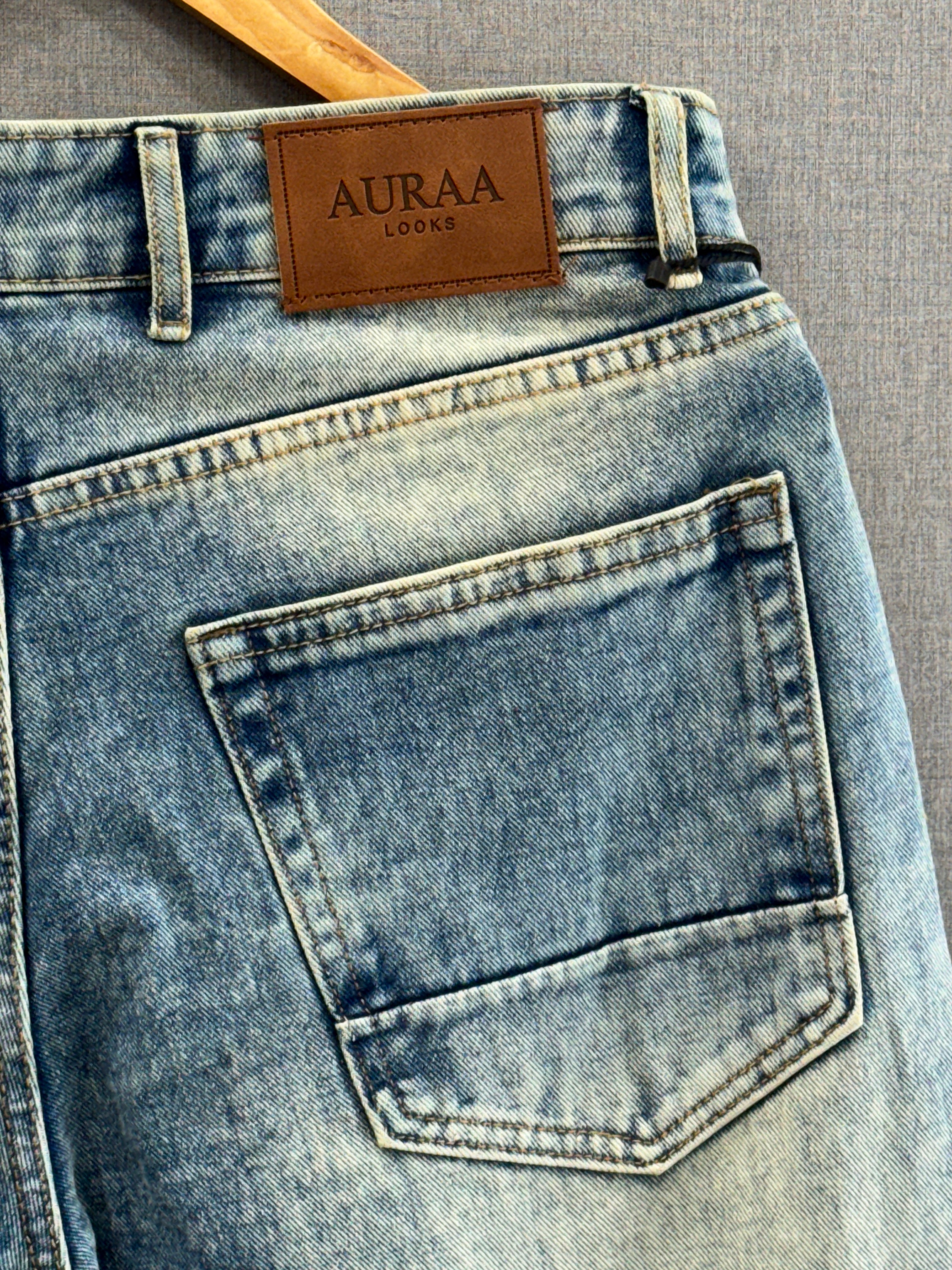 Vintage Blue Washed Straight Fit Jeans