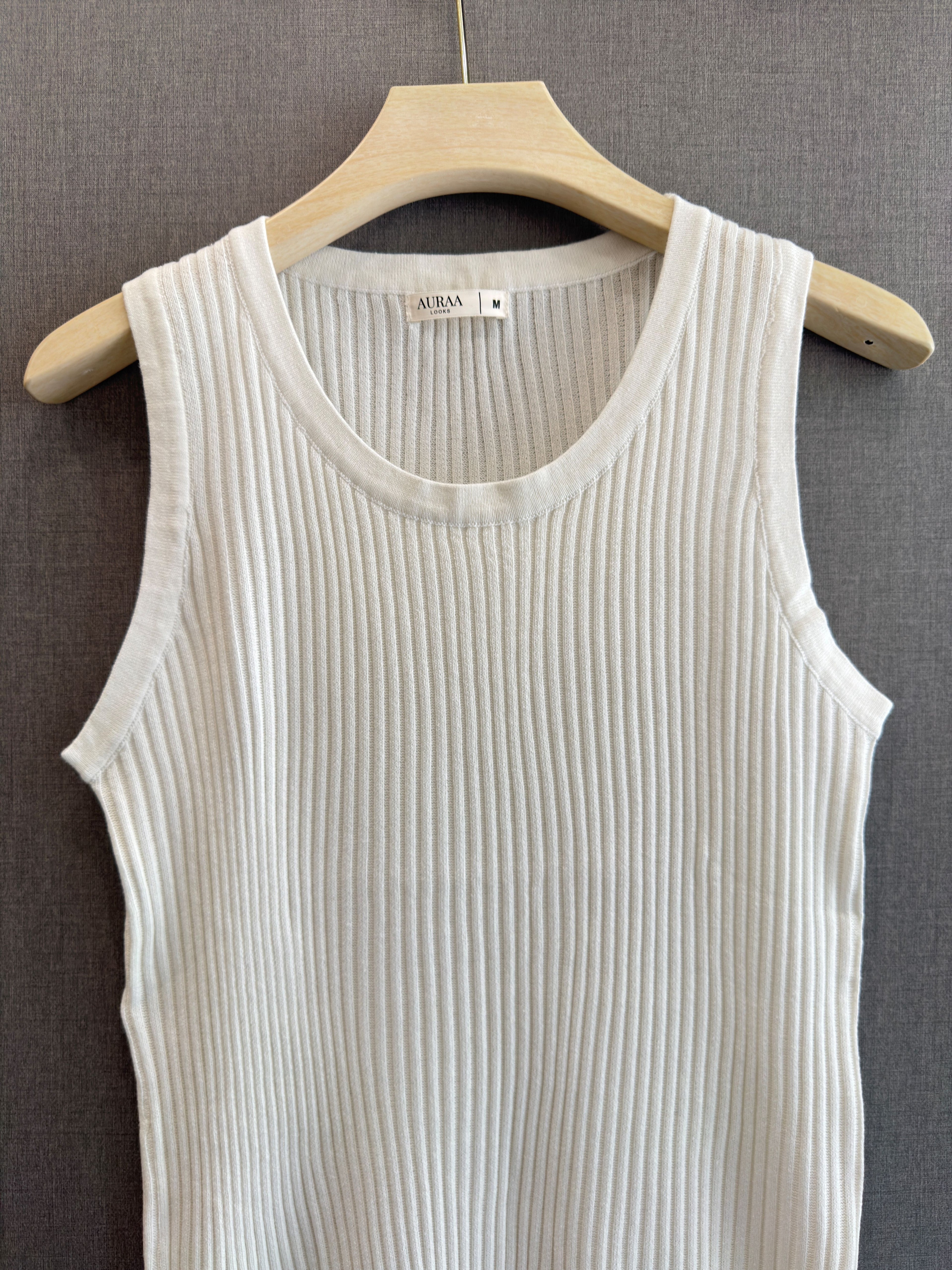 Essential Ribbed Tank – White