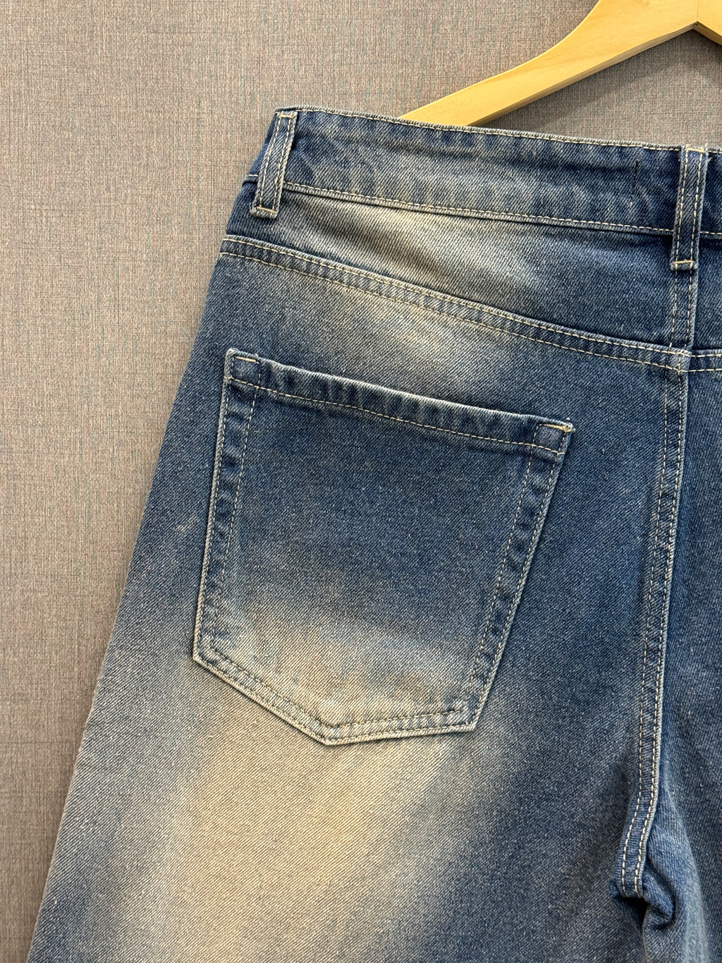 Vintage Straight Fit Jeans 3 - Mid Blue