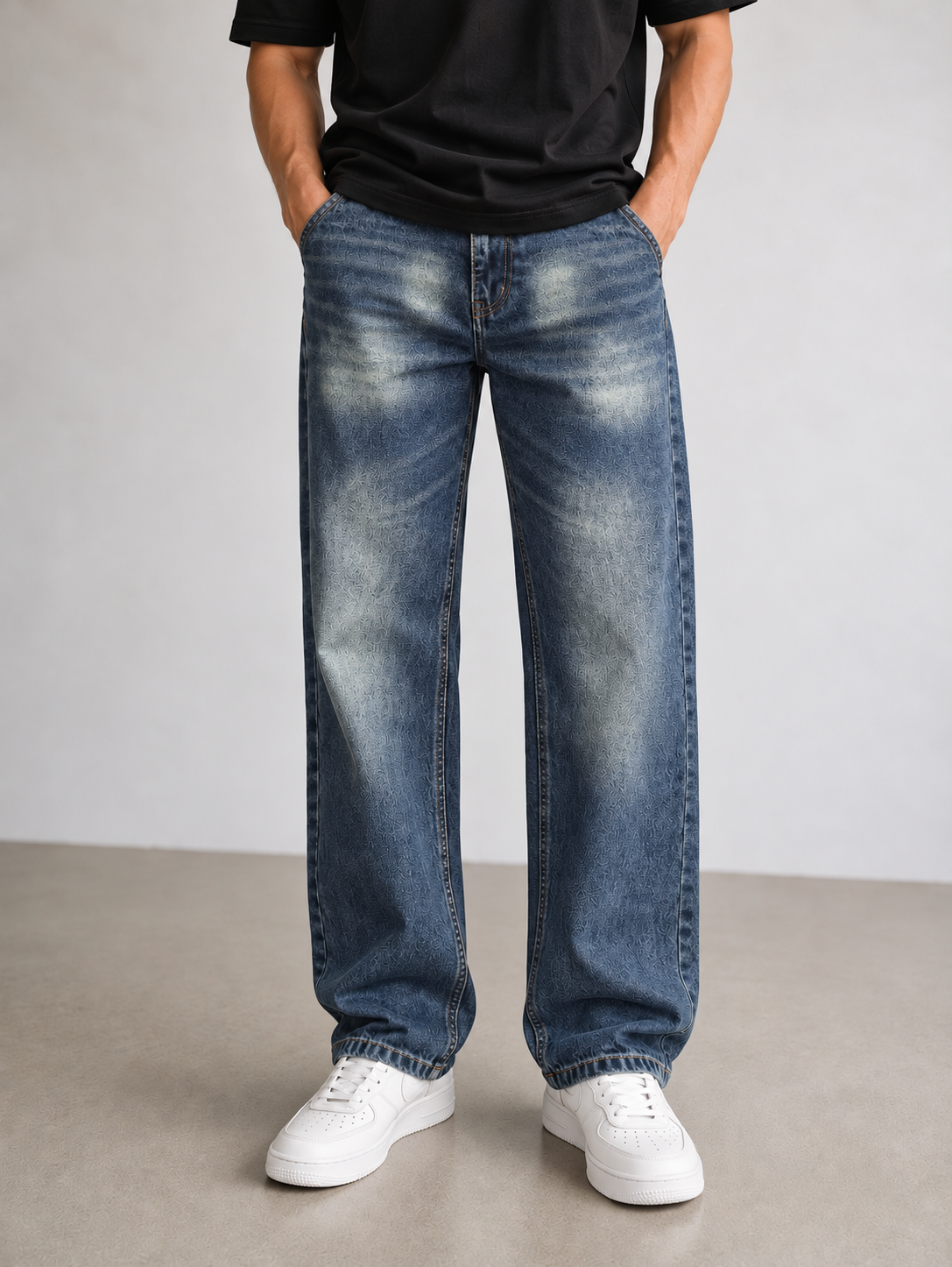 Classic Straight Fit Jeans - Washed Blue